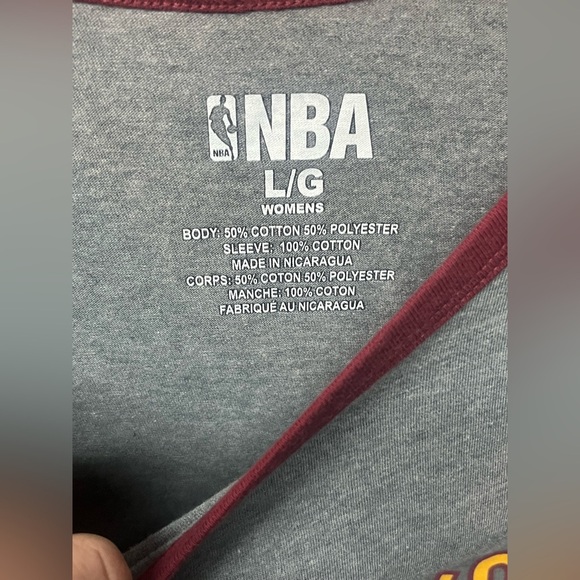 Cleveland Cavaliers Gray Raglan
Baseball Tee - Picture 2 of 3